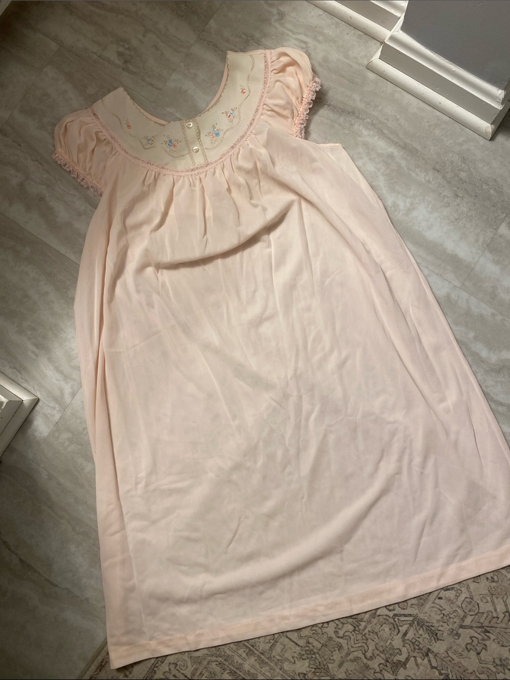 Vintage Retro 50’s J.C Penney Light Pink Embroidered Chemise Nightgown Teddy